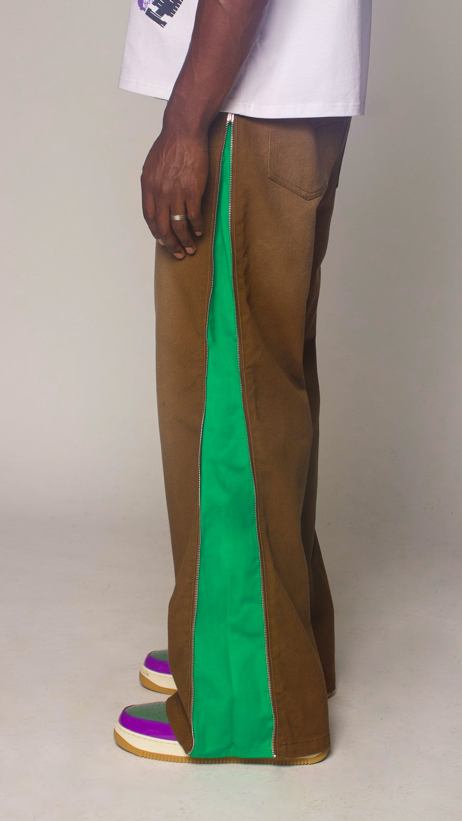 ZIP FLARE DENIM JEANS